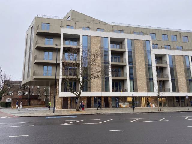 Rainscreen cladding installation at 266 Balham High Street in London